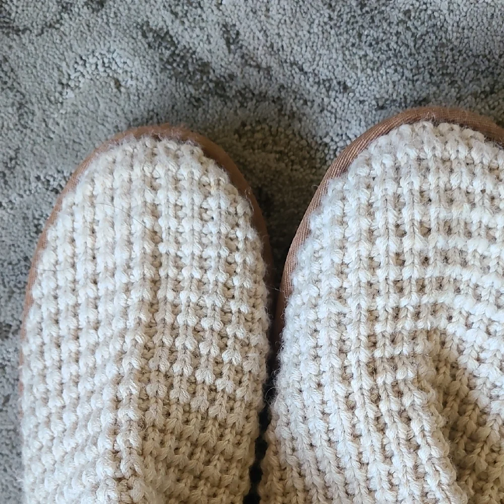 UGG Tan Knit Winter Boots with Suede Trim - Picture 7 of 14